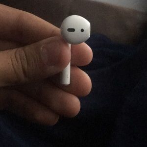 Air pods (comes with both and case)
